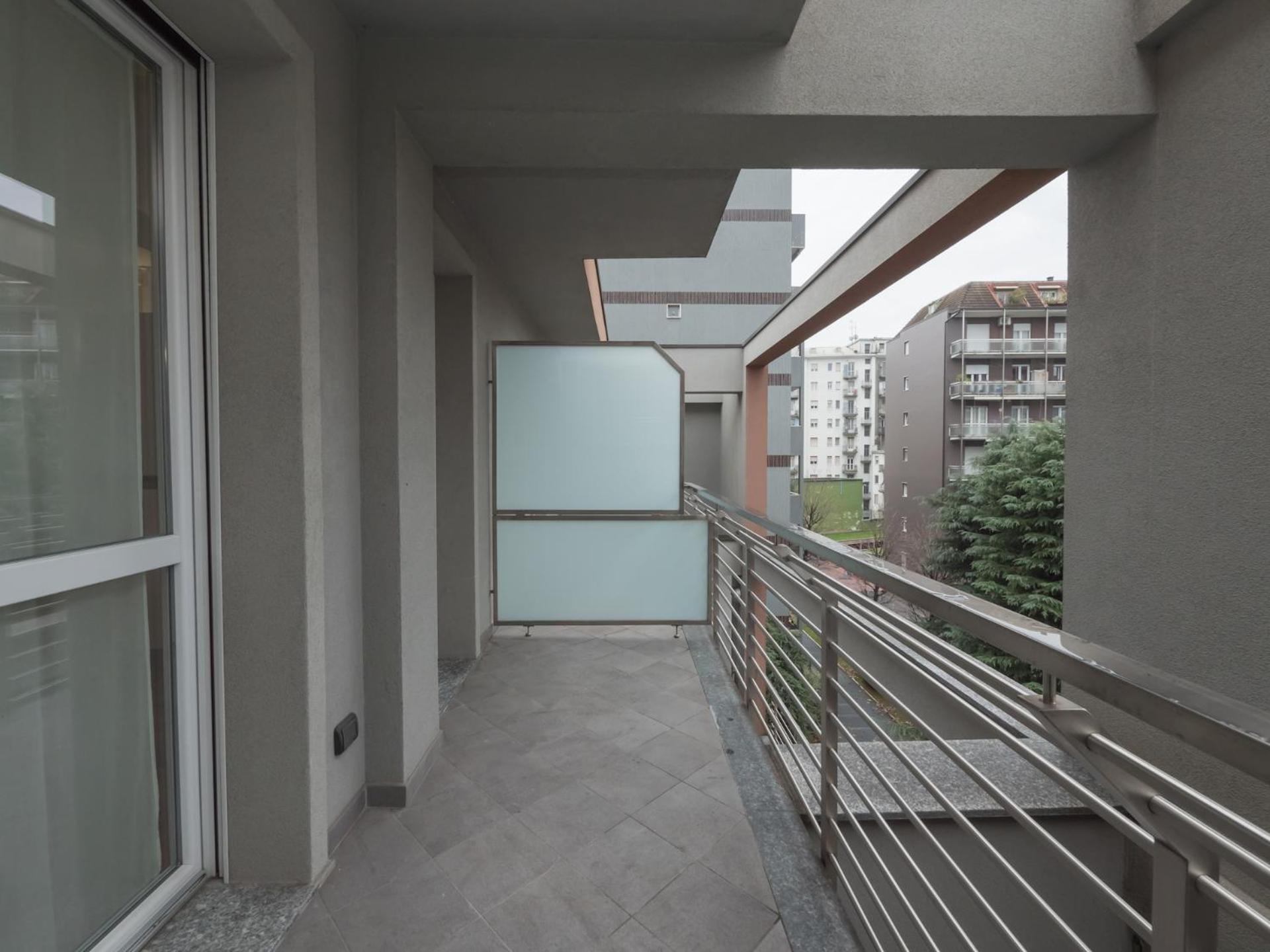 Rentopolis Apartments - Palazzo Candiani Milán Exterior foto